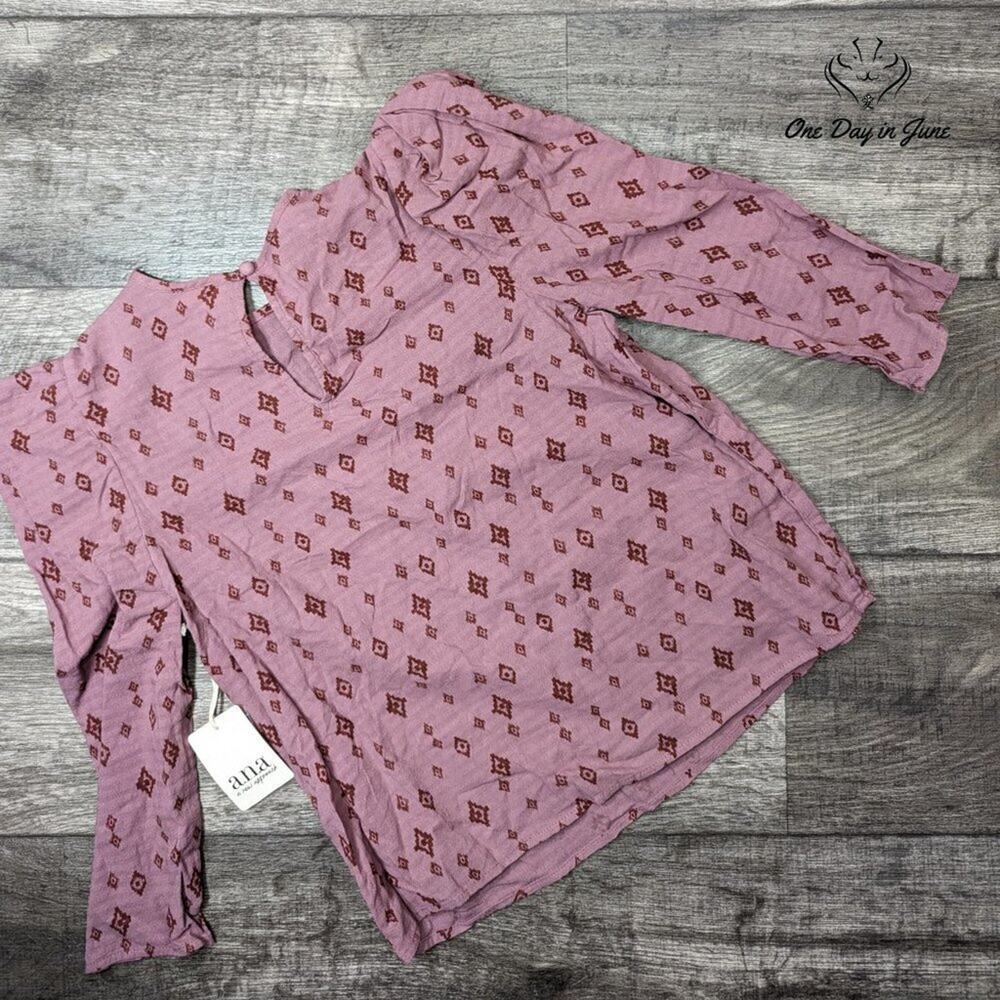 A.n.a Ruffle Shoulder Top Size XS - Picture 5 of 5